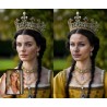 The youthful Queen
