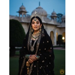 The Maharani In Black